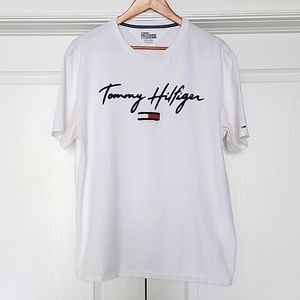 Tommy Hilfiger Men's T- Shirt